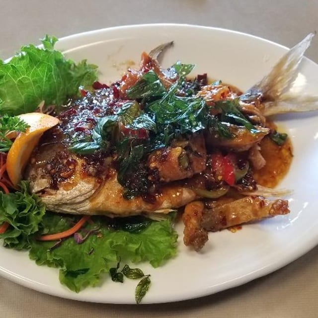 Deep Ocean Platter (Whole fish).