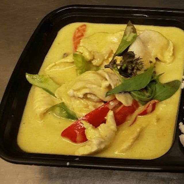  Green Curry.